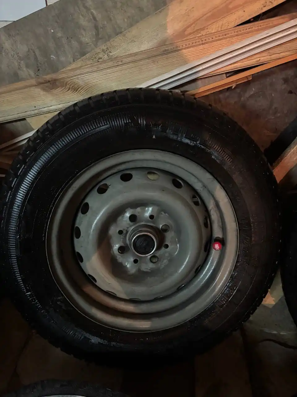 Продам три штамповки на летней резине