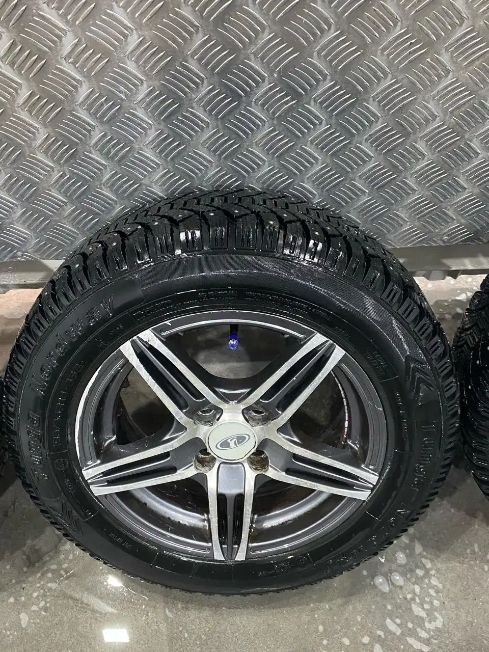 Продажа/обмен на сабвуфер или iPhone 12