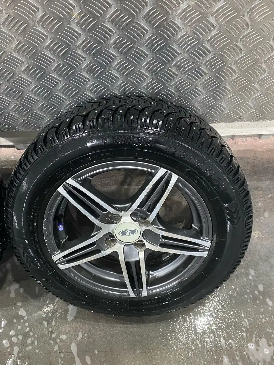 Продажа/обмен на сабвуфер или iPhone 12