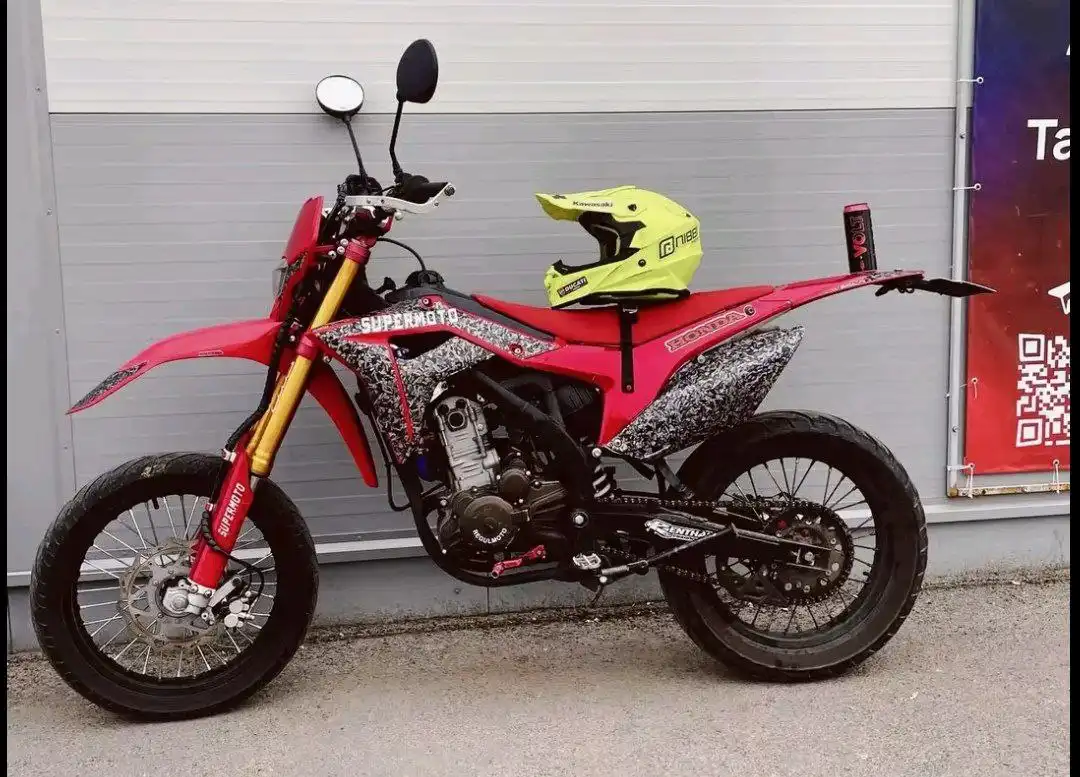 Продажа автомобиля Honda CR-Z 300