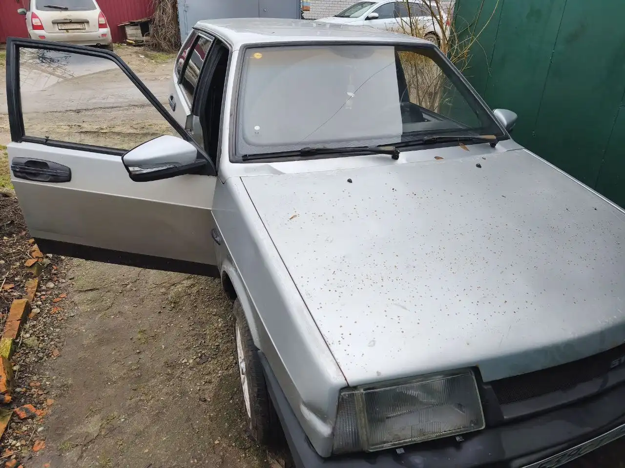 ВАЗ 2109 2003 года выпуска в Арзамасе