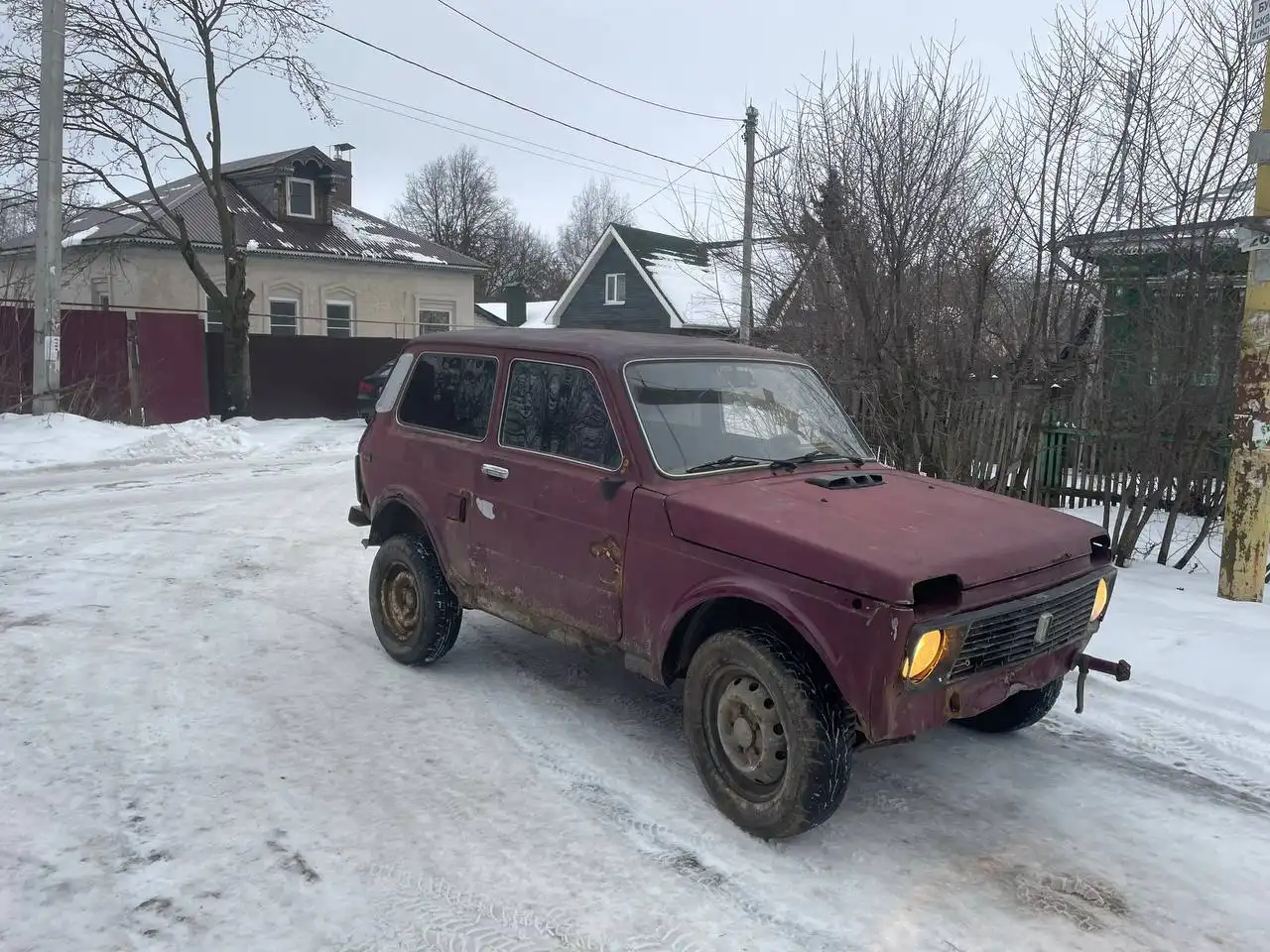 Продажа автомобиля Нива 1999 года