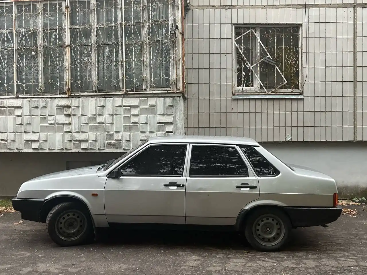 Продажа ВАЗ 21099 2002 года выпуска