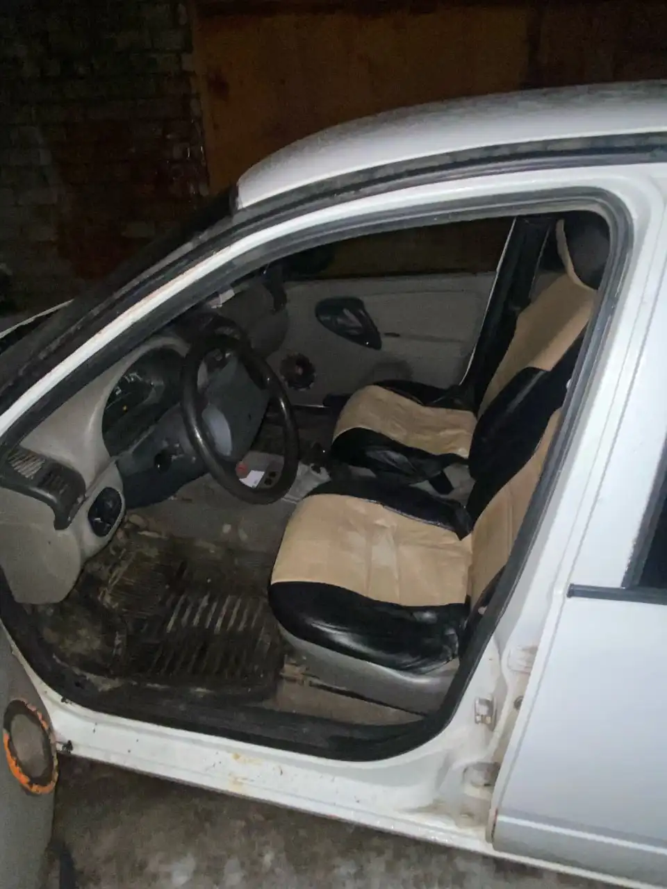 ВАЗ Калина универсал 2009 года