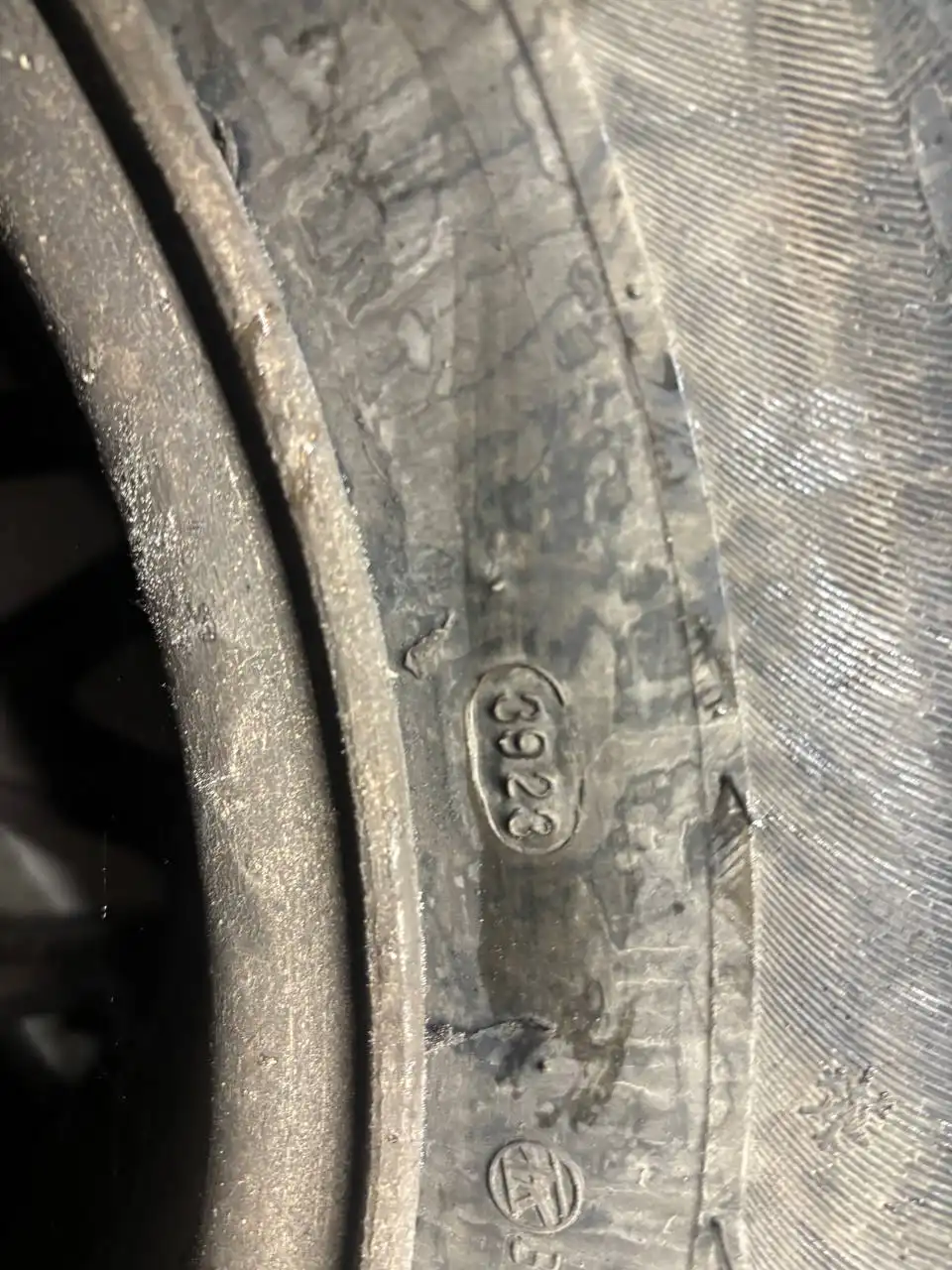 Продажа зимних шин Viatti 205/75/15 23 года выпуска