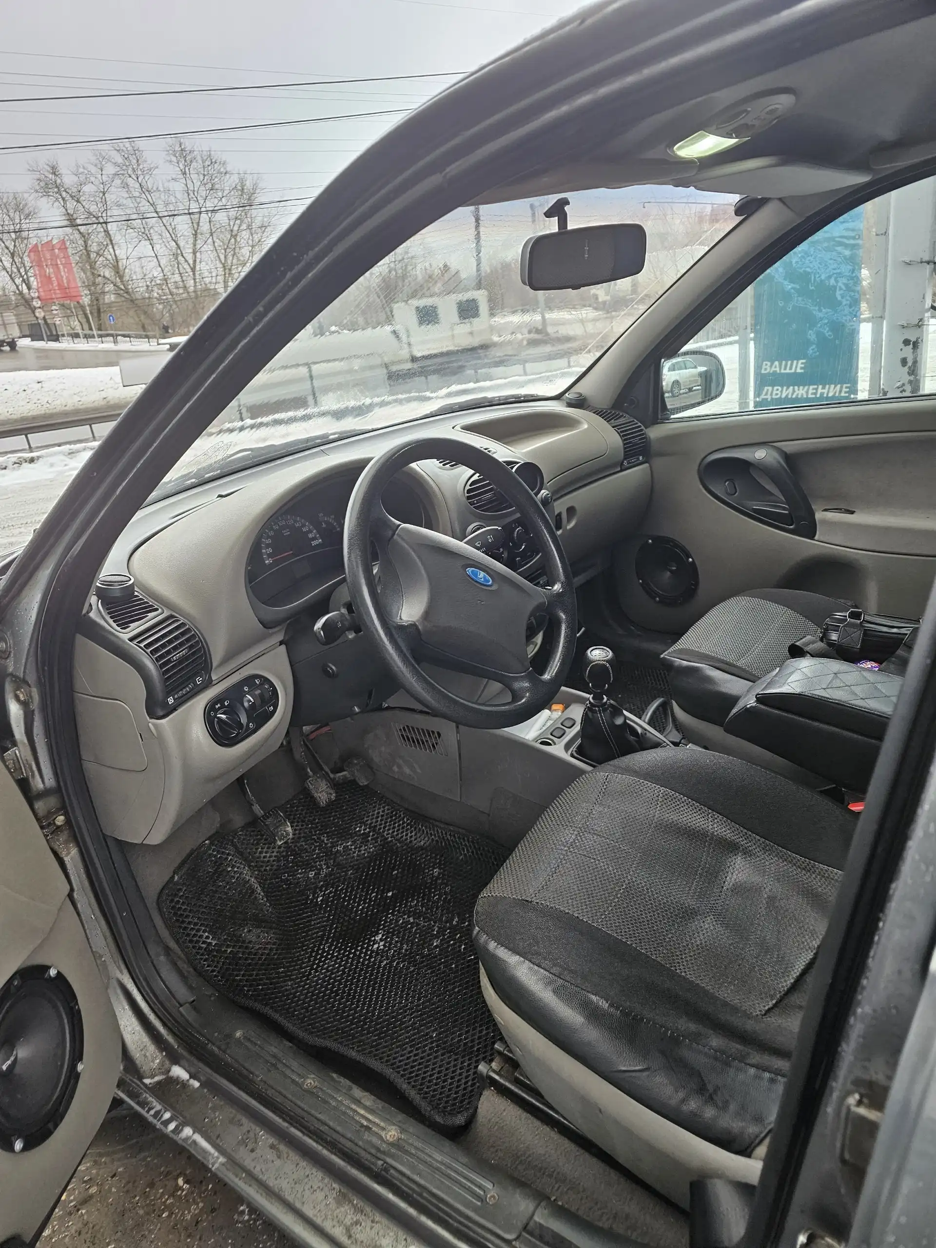 Продажа Лада Калина 1 седан 2009 года