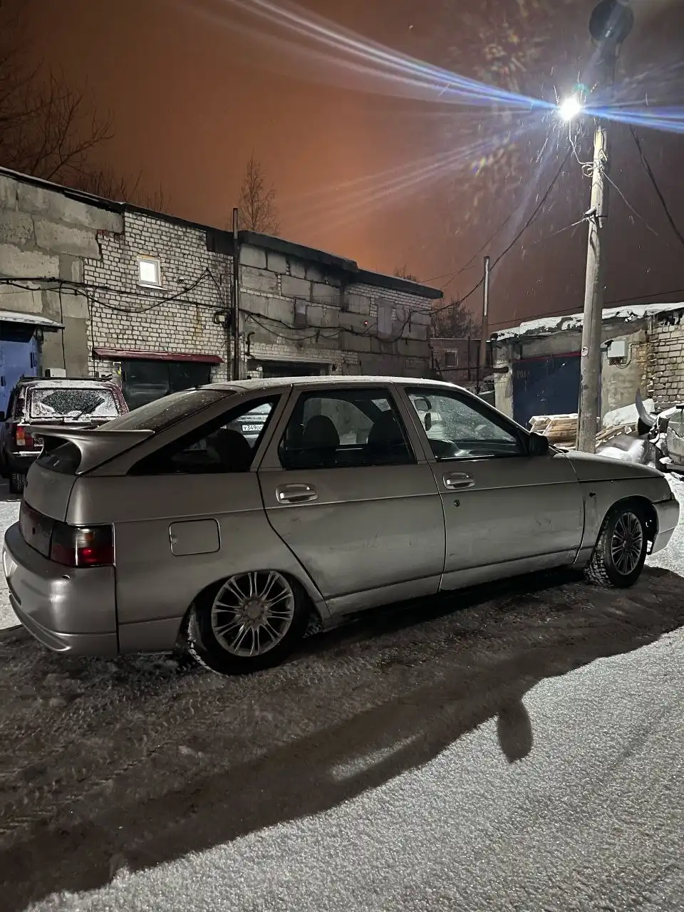 Автомобиль ВАЗ 2112 2003 года