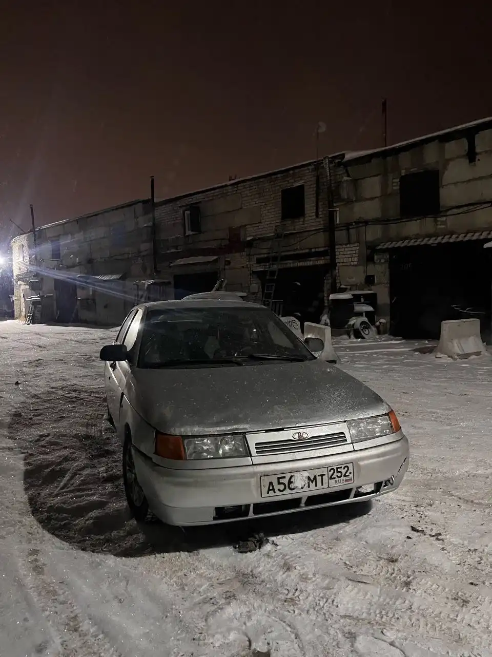 Автомобиль ВАЗ 2112 2003 года