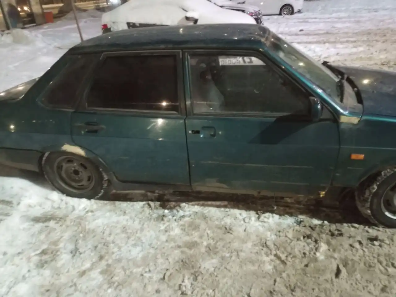 Продам/обменяю машину не на ходу