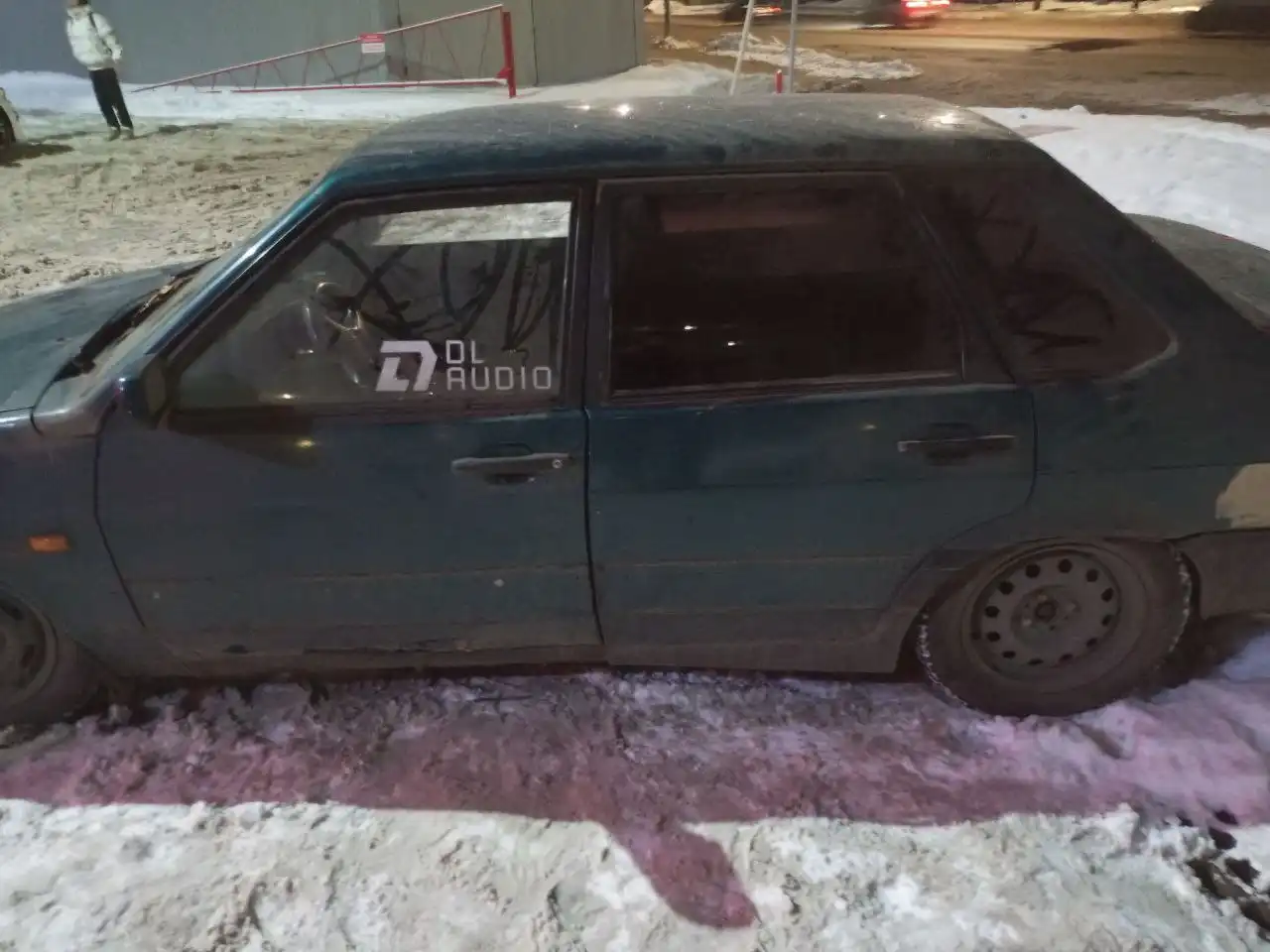 Продам/обменяю машину не на ходу