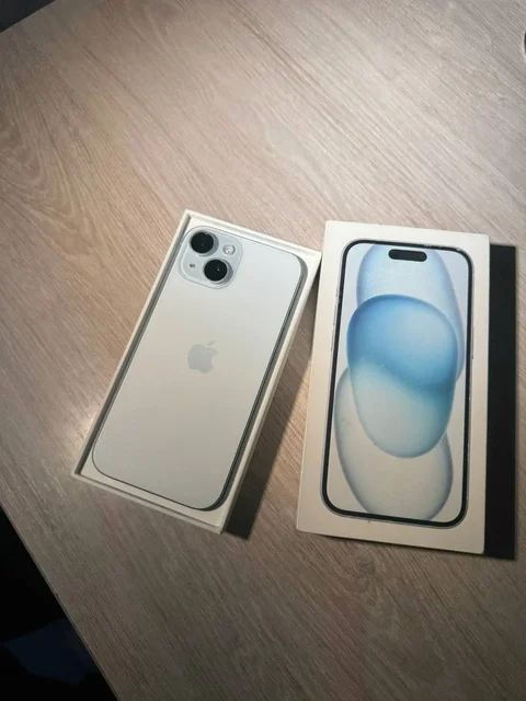 iPhone 15 128GB с мелкими царапинами, АКБ 81% - Электроника в Нижний Новгород