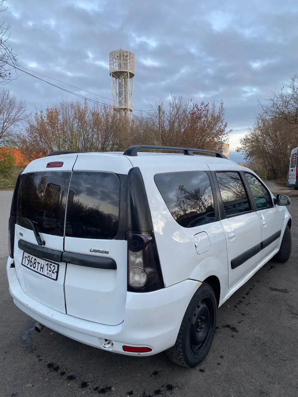 Продажа LADA LARGUS 2013 года выпуска