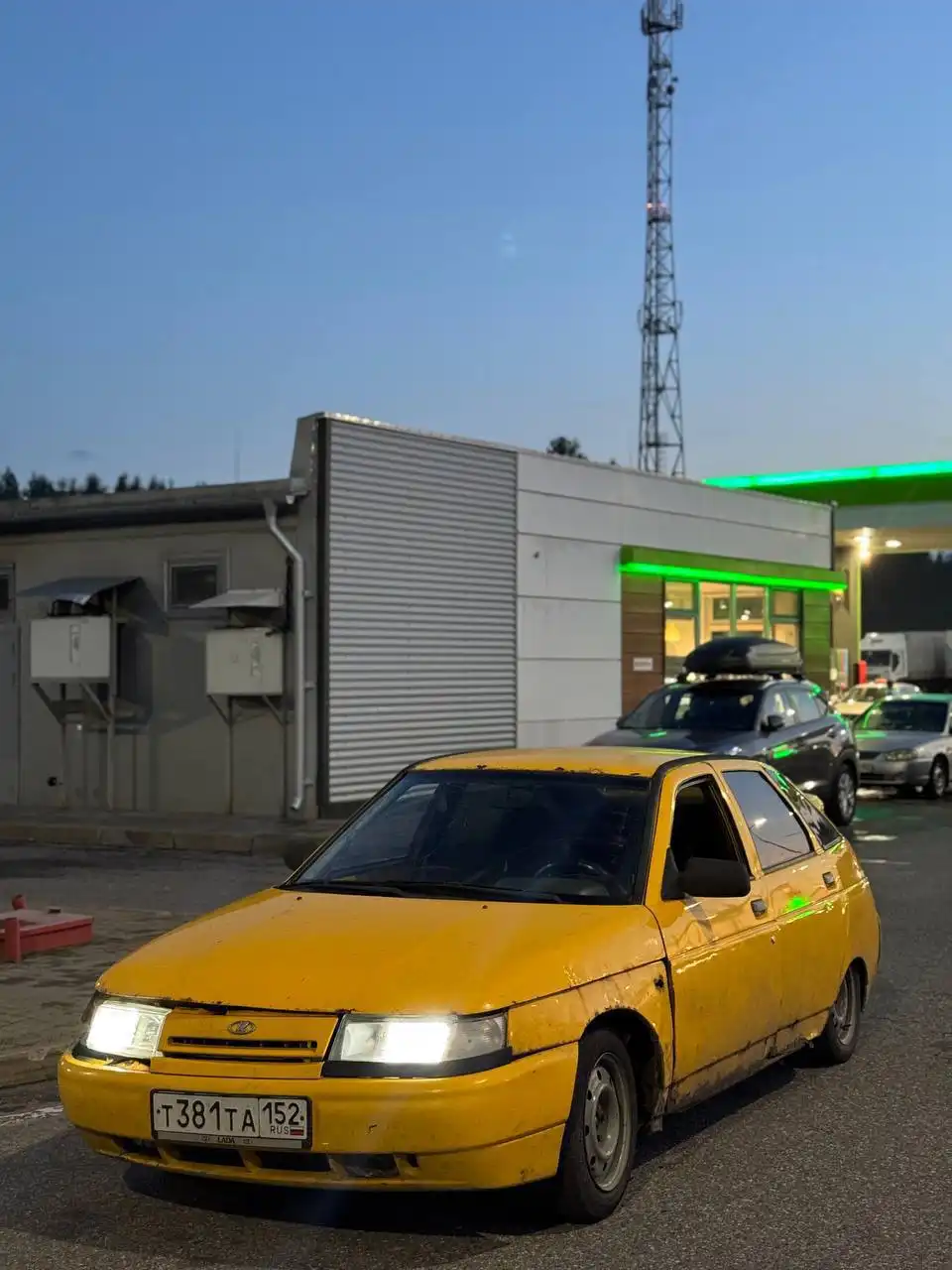 ВАЗ 2112 2000 года выпуска