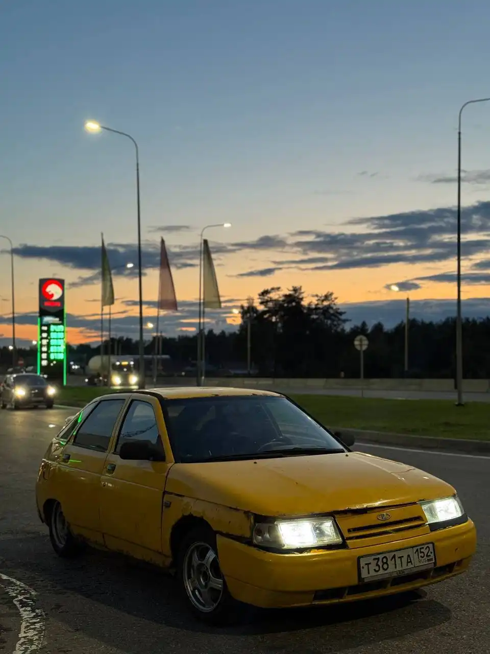 ВАЗ 2112 2000 года выпуска