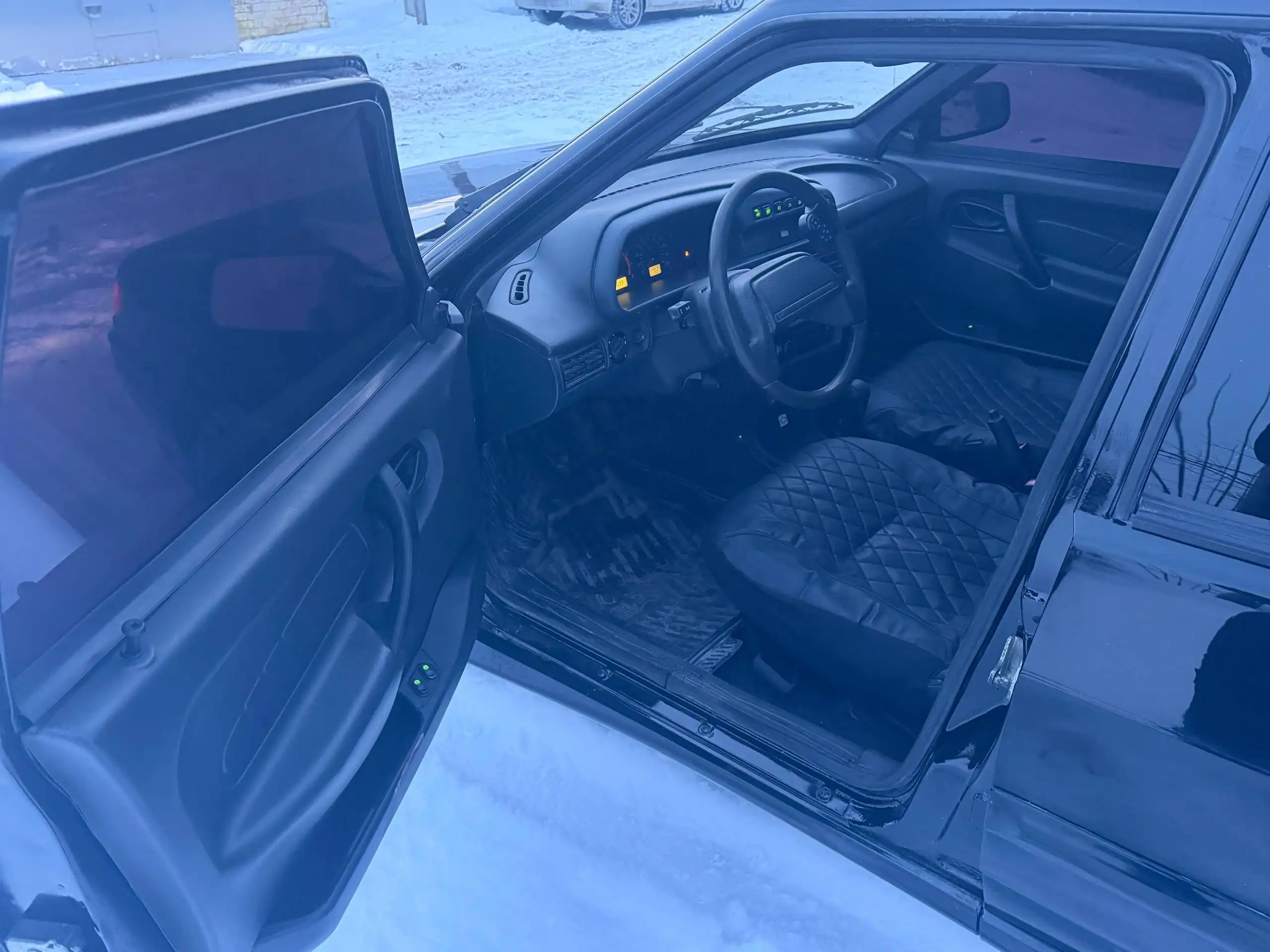 ВАЗ 2115 2010 года в хорошем состоянии