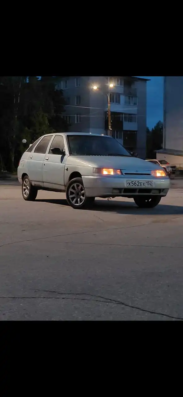 Обмен ВАЗ 2112 на iPhone