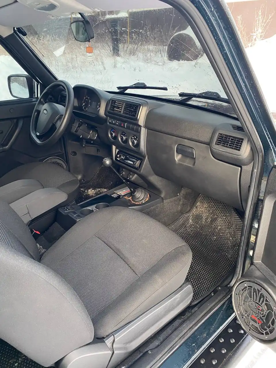 Продажа шумоизоляции, музыки с сабом, летней резины и заглушки под раздатку - Запчасти (Авто) в Нижний Новгород