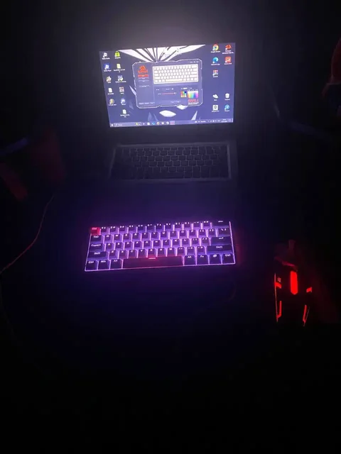 Обмен двух ноутбуков на iPhone 12 или новее - Смартфоны и телефоны в Нижний Новгород