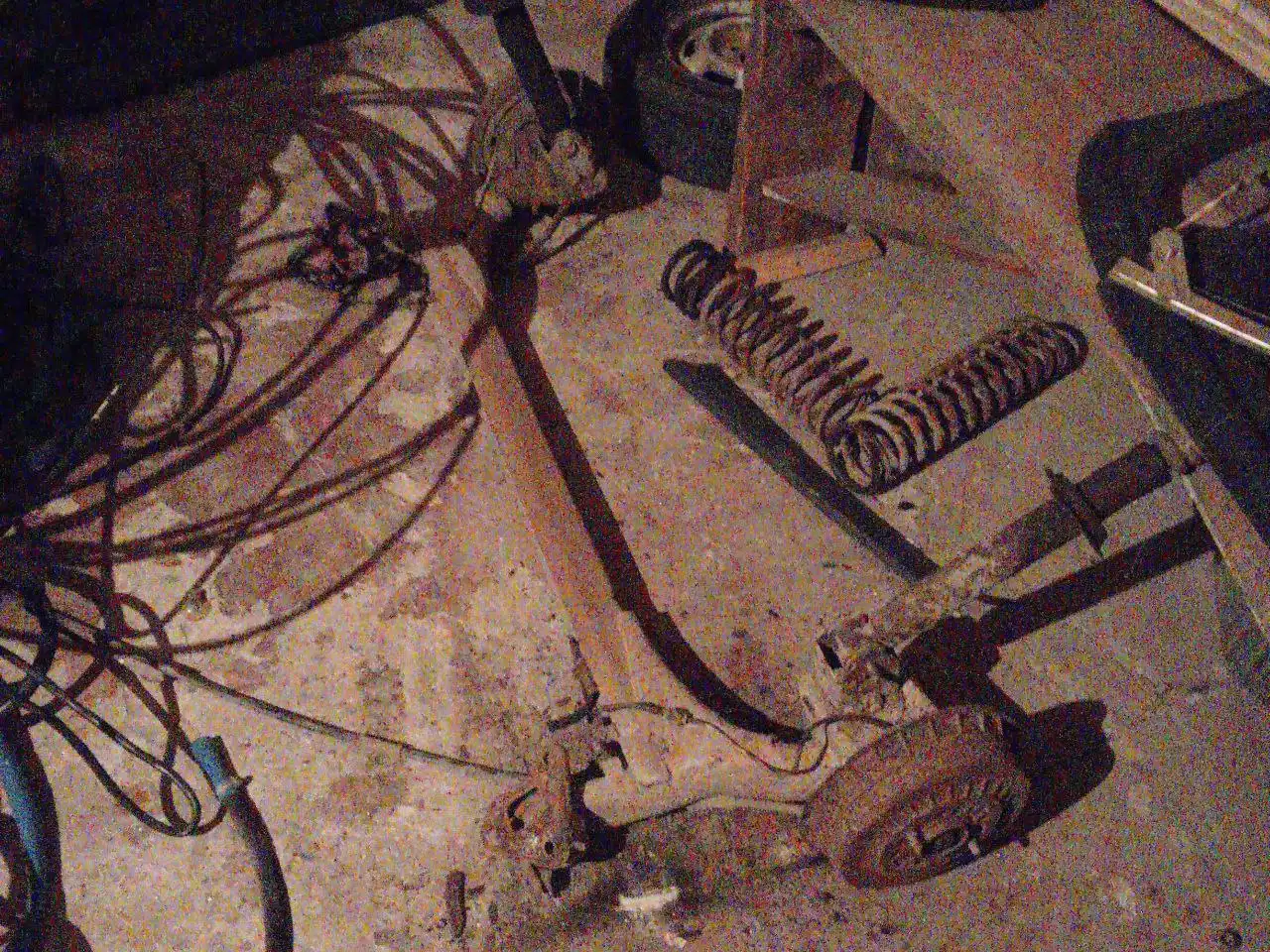 Запчасти для ВАЗ 2110 на авторынке - Автозапчасти для ВАЗ (Запчасти) в Нижний Новгород