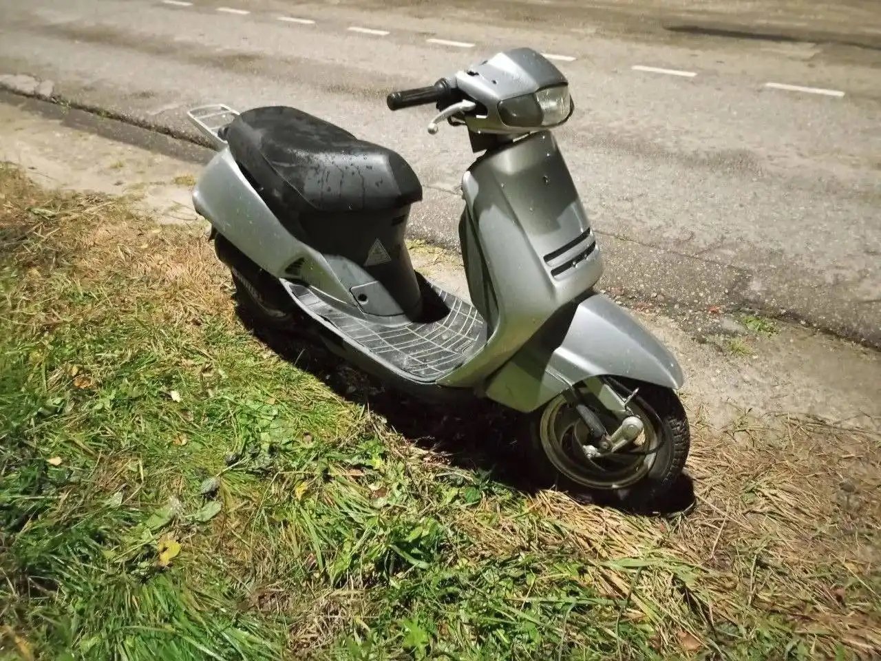 Продам скутер Honda Lead 90 - Мотоциклы и скутеры (Авто) в Нижний Новгород