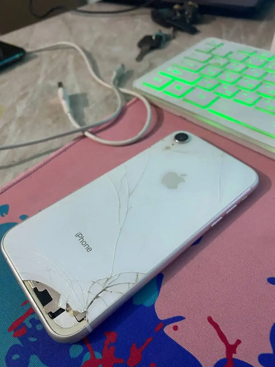 iPhone XR 64GB с задней крышкой - Смартфоны (Электроника) в Сергач