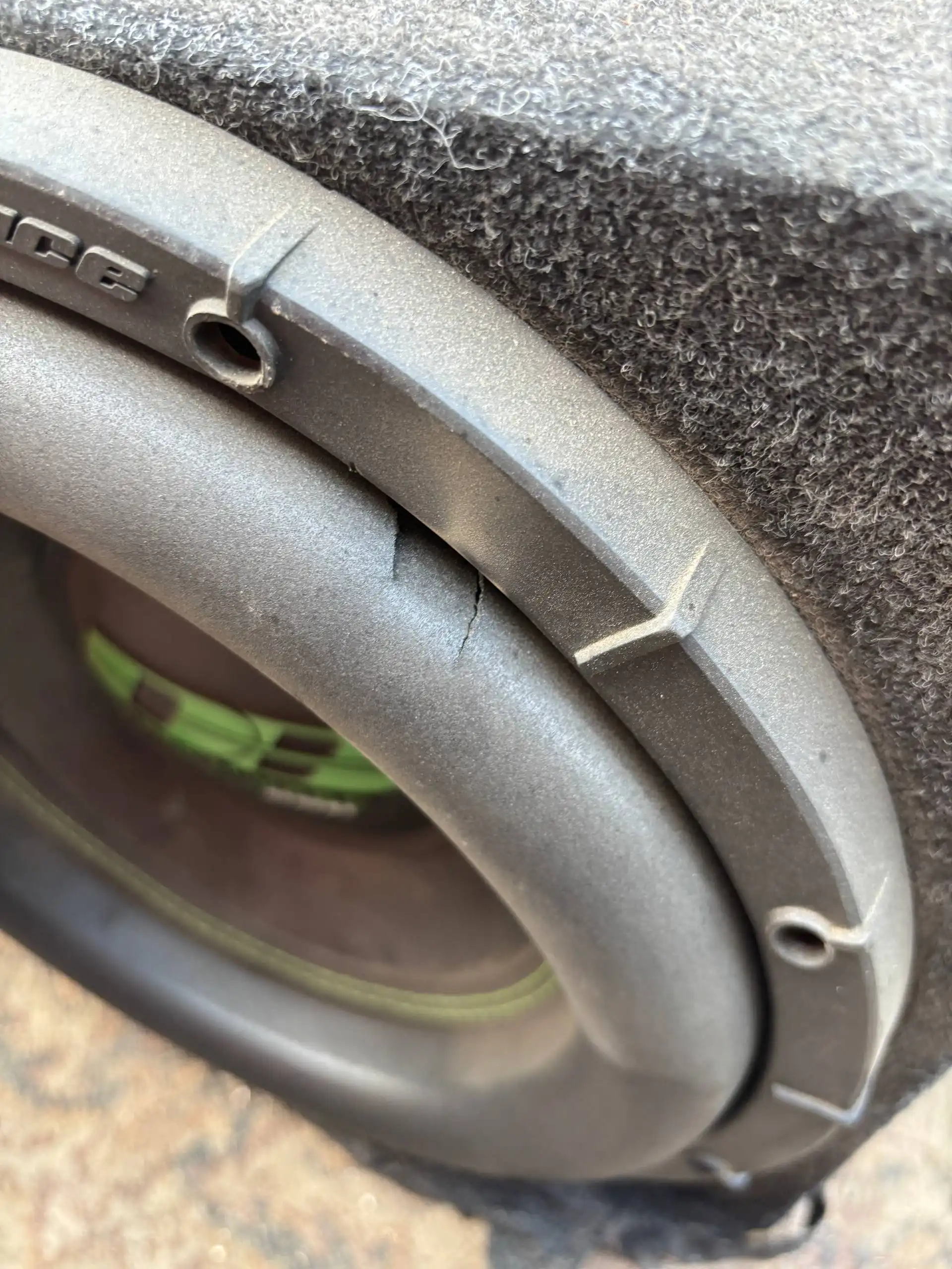 Продам автомобиль с небольшим косяком на губе - Авто в Нижний Новгород