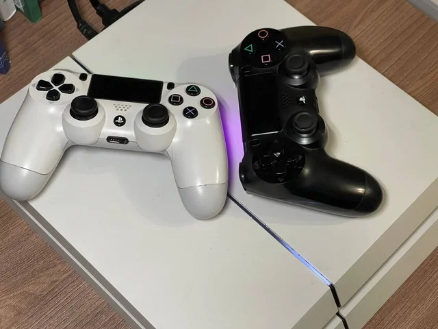 Продажа PlayStation 5 с играми и аксессуарами - Игровые приставки в Нижний Новгород
