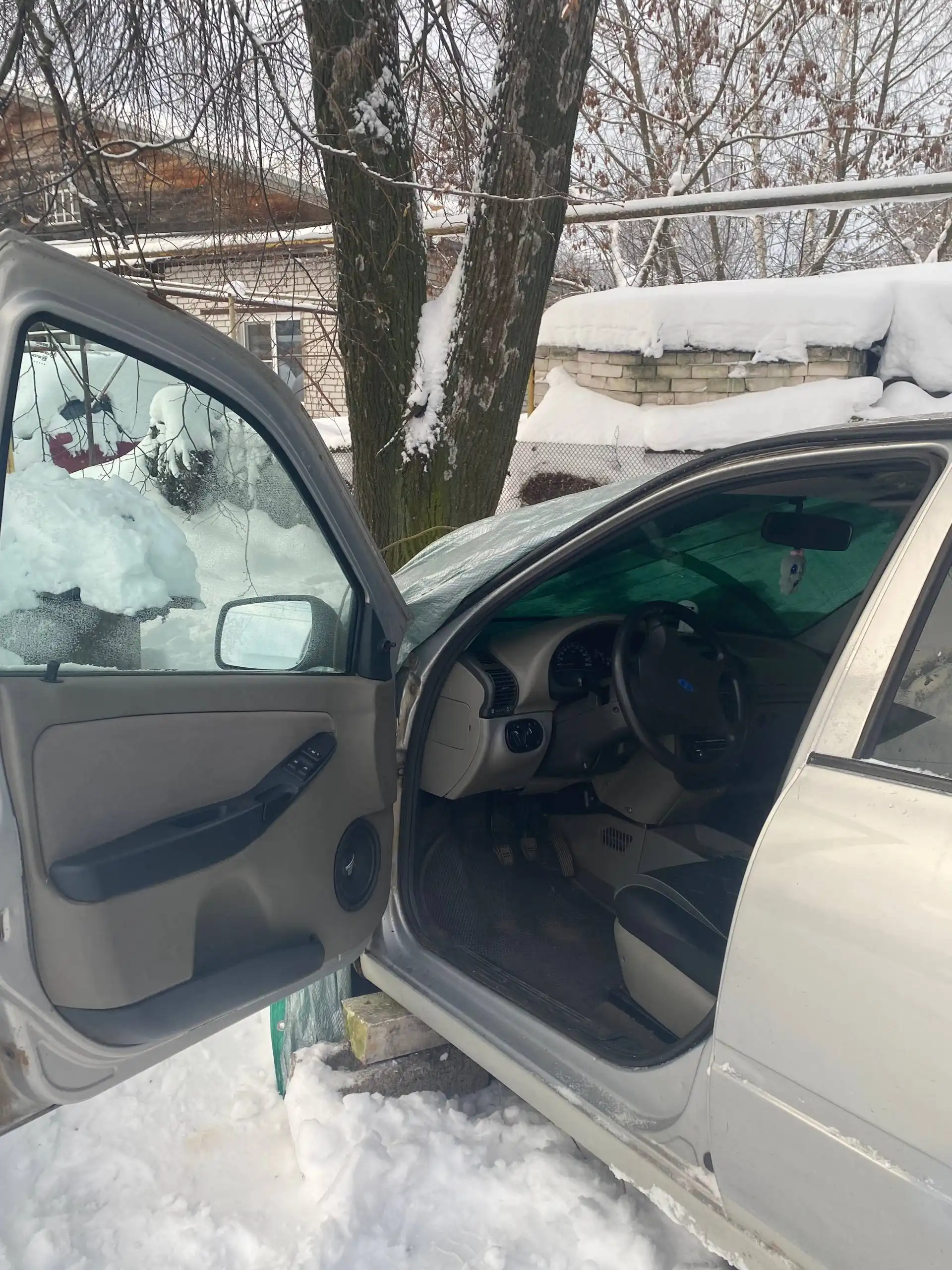 Лада Калина 2011 года с пробегом 140 тыс. км - Легковые автомобили (Авто) в Нижний Новгород