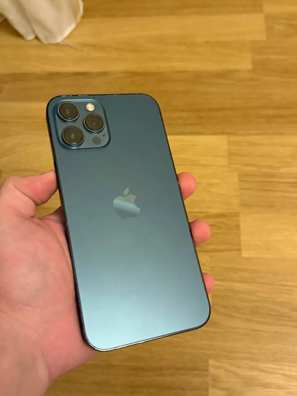 Продажа/обмен нескольких iPhone с разными характеристиками - Смартфоны (Электроника) в Нижний Новгород