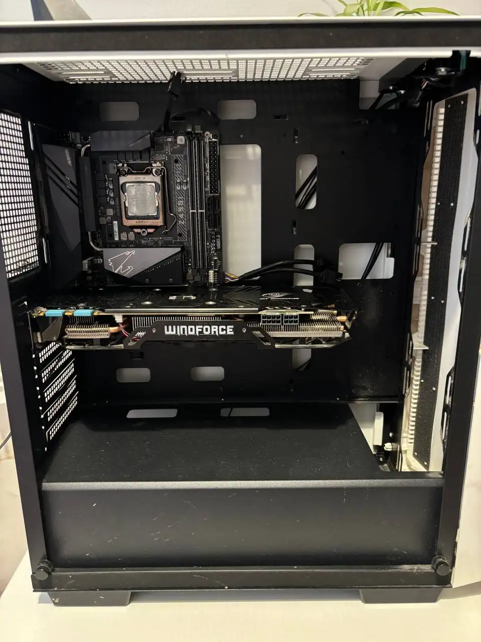 Продаю старый ПК с материнской платой Z490i Aorus Ultra и GTX 970 - Компьютеры и комплектующие (Электроника) в Нижний Новгород