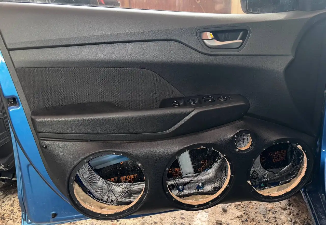 Дверные карты на Solaris 2 - Запчасти (Авто) в Нижний Новгород