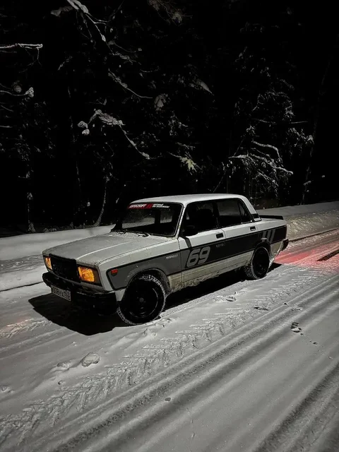 Продажа ВАЗ 2107 2004 года с пробоем прокладки ГБЦ - Авто в Нижний Новгород