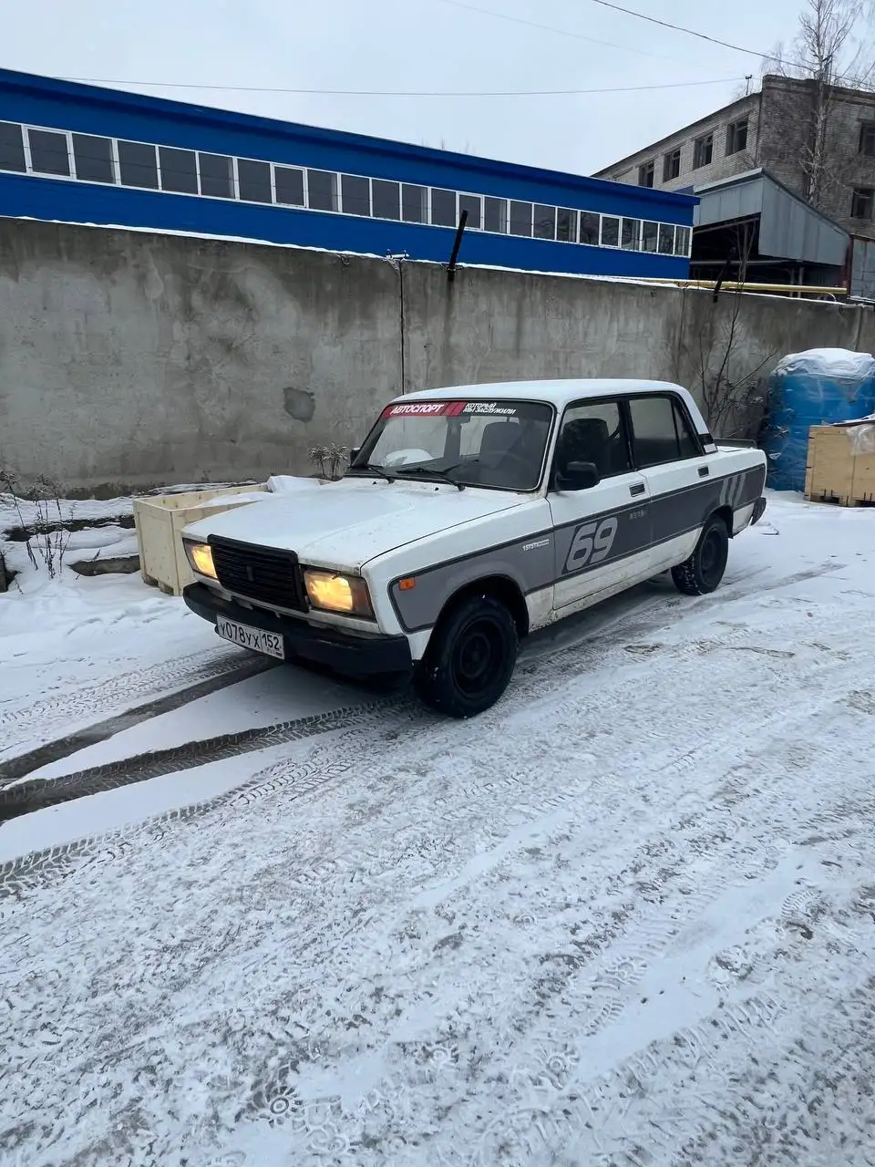 Продажа ВАЗ 2107 2004 года с пробоем прокладки ГБЦ - Легковые автомобили (Авто) в Нижний Новгород