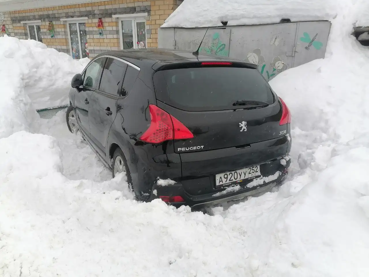 Продажа Peugeot 3008 2011 года с неисправностью двигателя - Легковые автомобили (Авто) в Бор