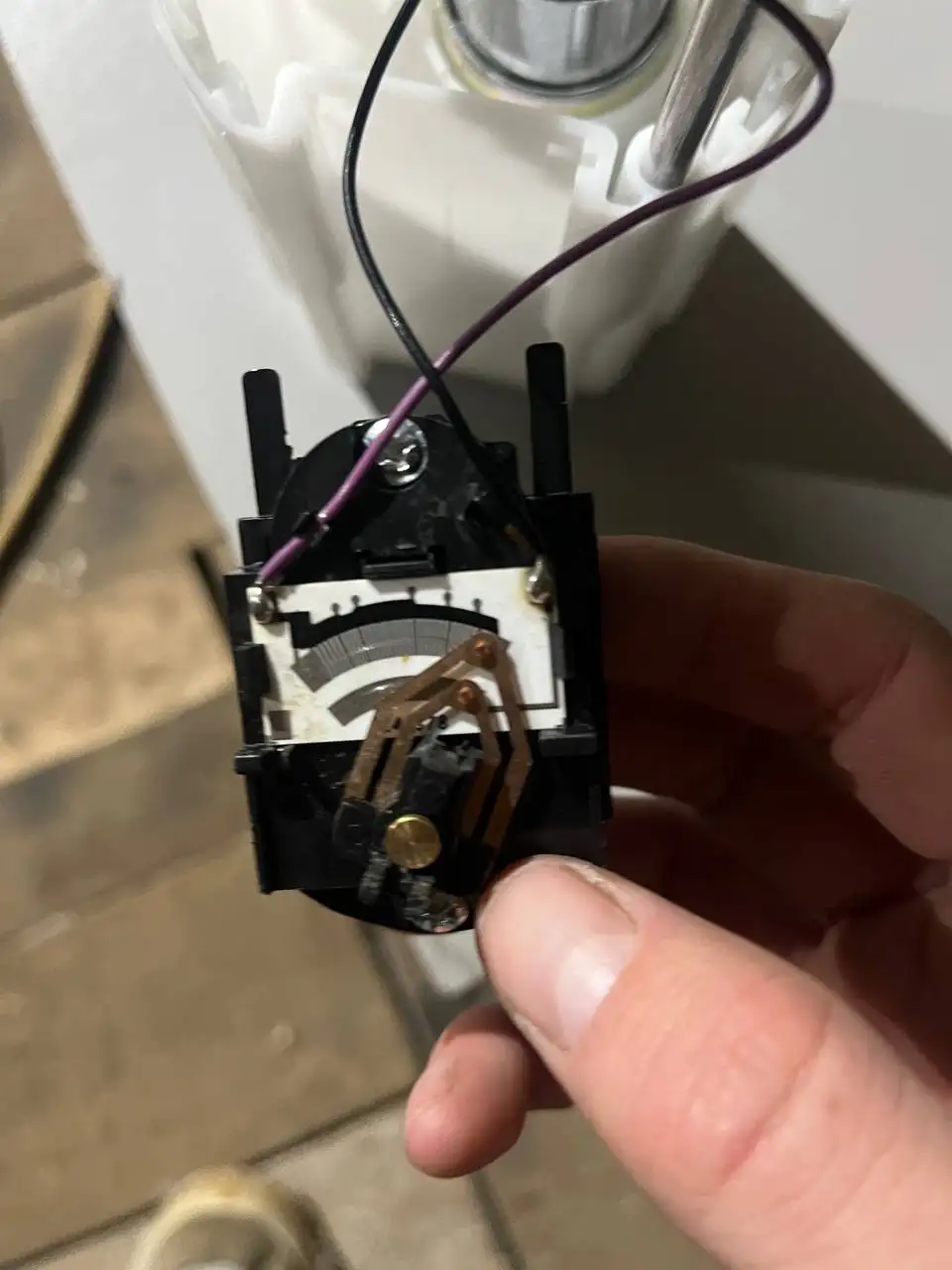 Продажа нового насоса с приборкой от 2114 - Автозапчасти (Запчасти) в Нижний Новгород