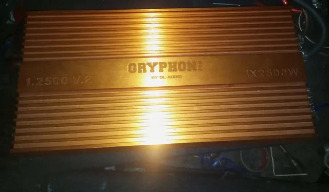 Продажа мачеты FIGHT S 12 и усилителя GRYPHON PRO 1.2500 V.2 - Внедорожники в Балахна