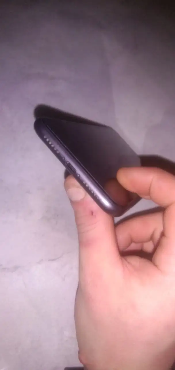 Продам iPhone 11 128 ГБ в отличном состоянии - Смартфоны (Электроника) в Нижний Новгород