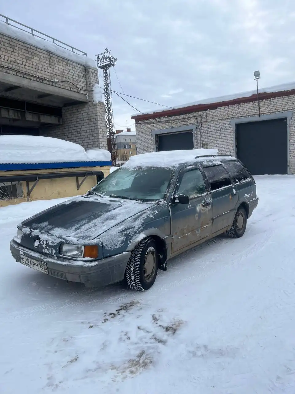 Volkswagen Passat B3 1988 года в Нижнем Новгороде - Легковые автомобили (Авто) в Нижний Новгород