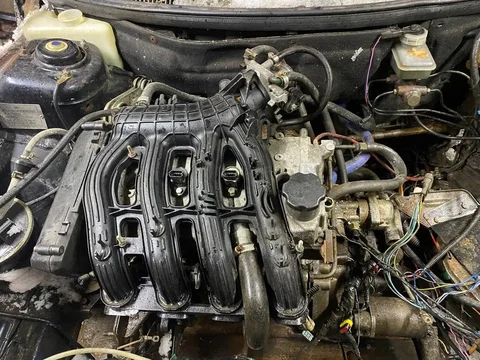 Продажа двигателя 124 и КПП 2110-Приора - Двигатели и КПП в Нижний Новгород