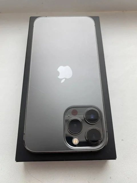 iPhone 13 Pro Max 256gb в отличном состоянии - Аксессуары для ПК/игр в Нижний Новгород