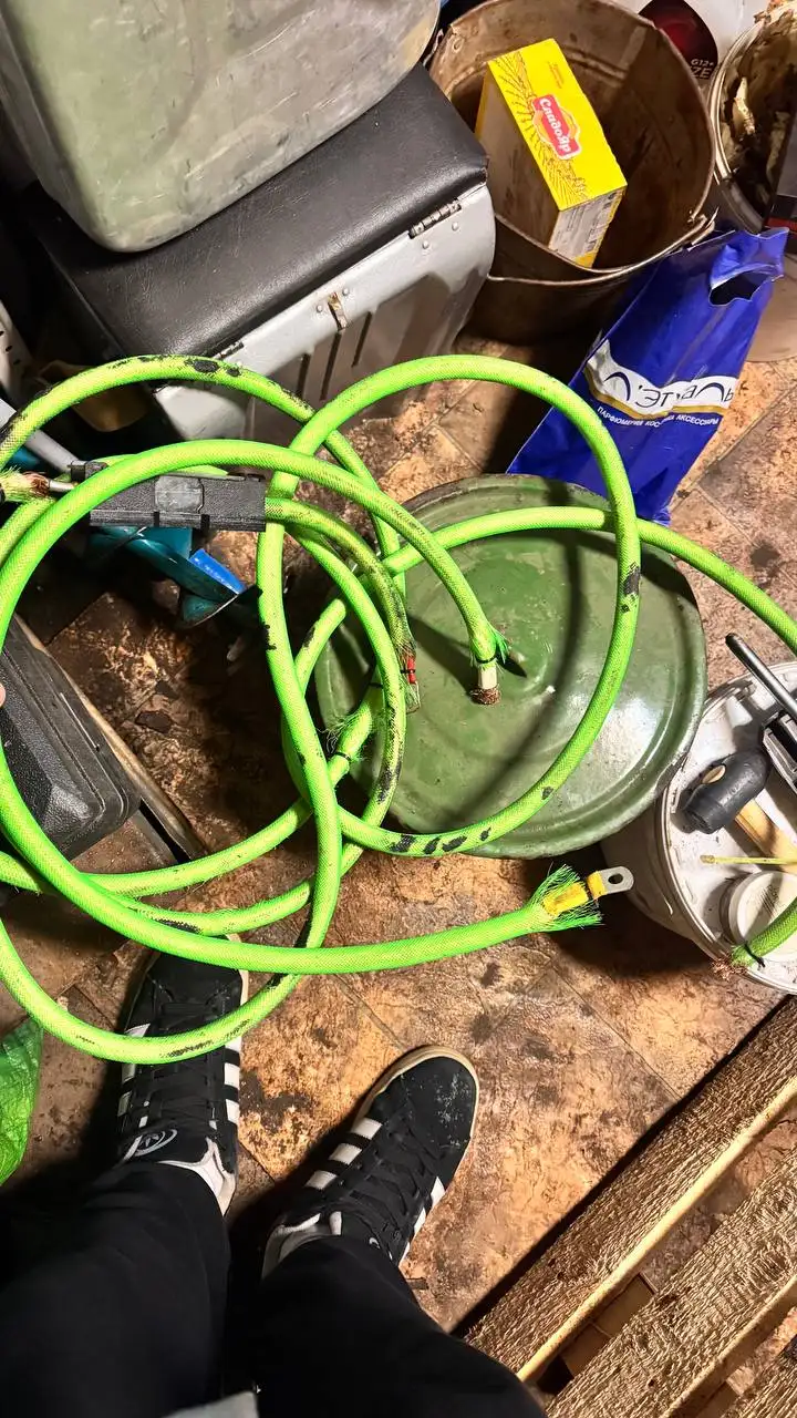 Провод 70кв (00ga) 6м с обжимом на 250А в оплетке - Электрооборудование (Запчасти) в Нижний Новгород