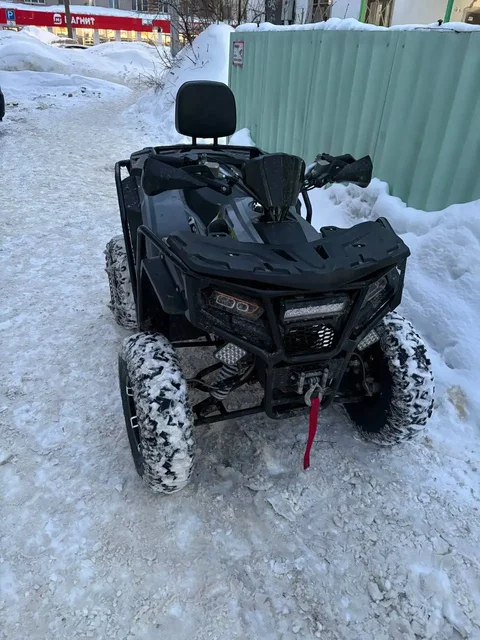 Продажа собственного квадроцикла с заменой поршневой и новой коробкой - Mercedes-Benz в Нижний Новгород
