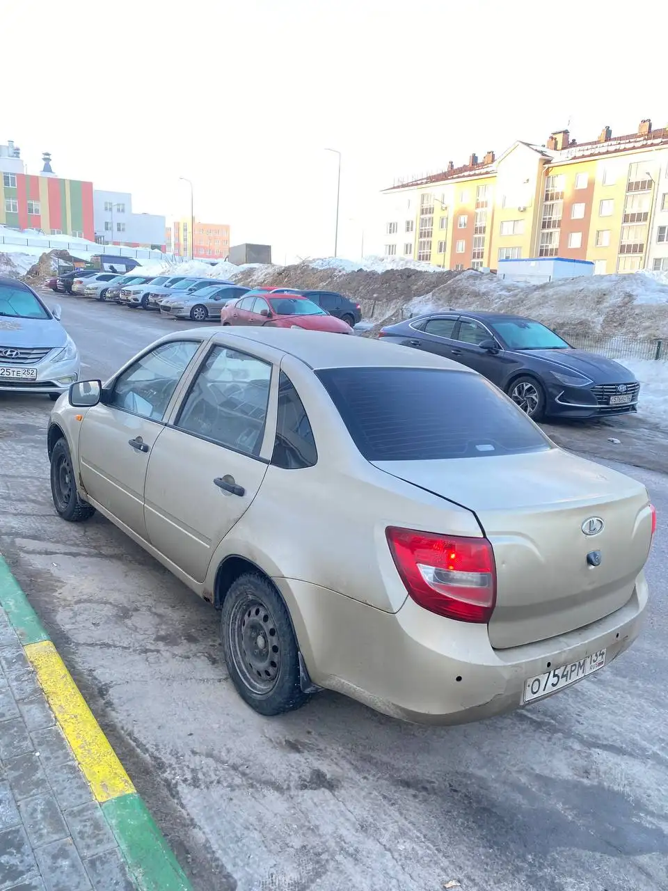 Lada Granta 2013 г.в. в отличном состоянии - Легковые автомобили (Авто) в Нижний Новгород