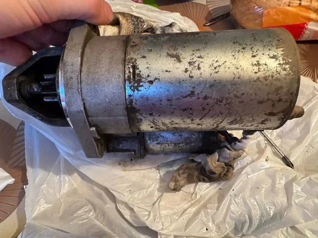 Стартер 2 болта 9 зубьев для мотора 12 124 - Запчасти для ВАЗ в Нижний Новгород