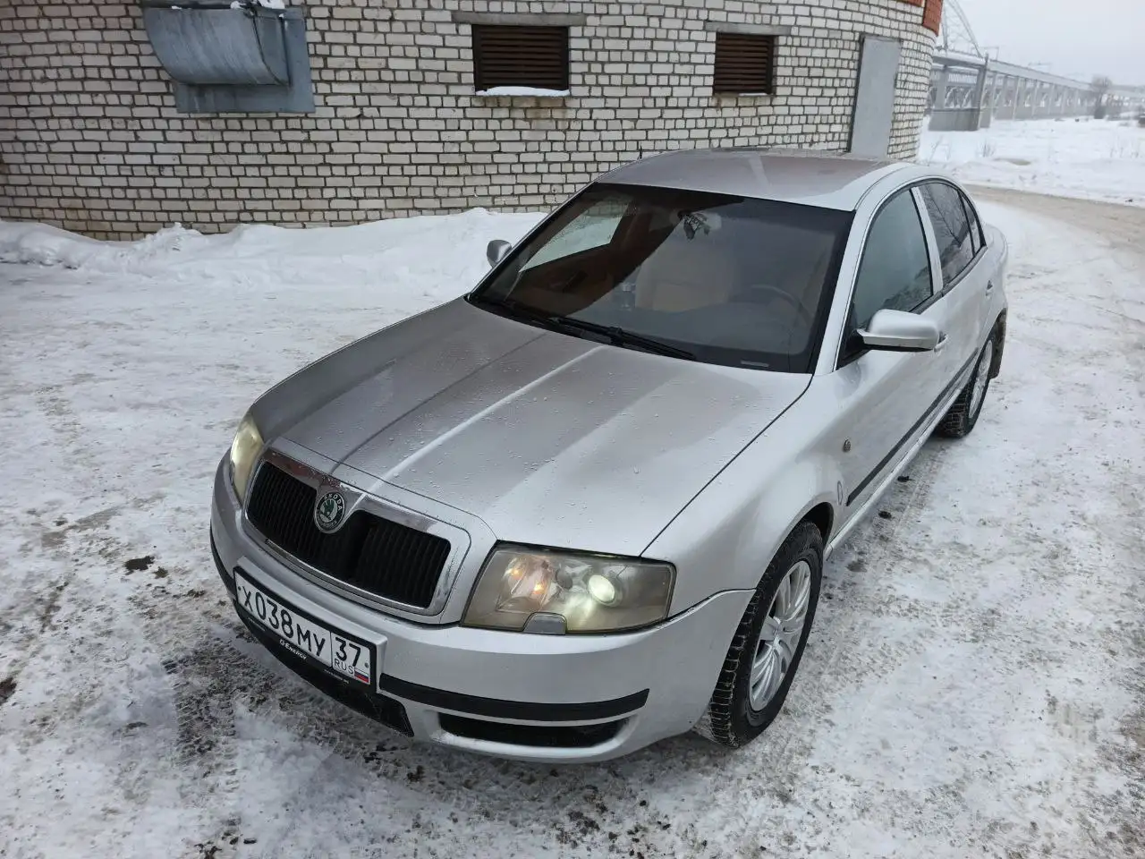 SKODA SUPERB 2.8 АКПП 2003 года - Авто в Нижний Новгород