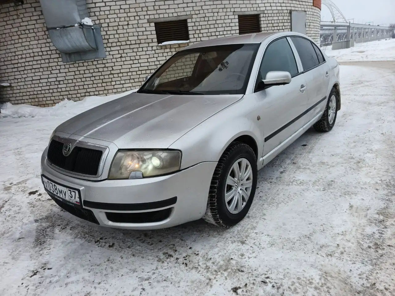 SKODA SUPERB 2.8 АКПП 2003 года - Авто в Нижний Новгород
