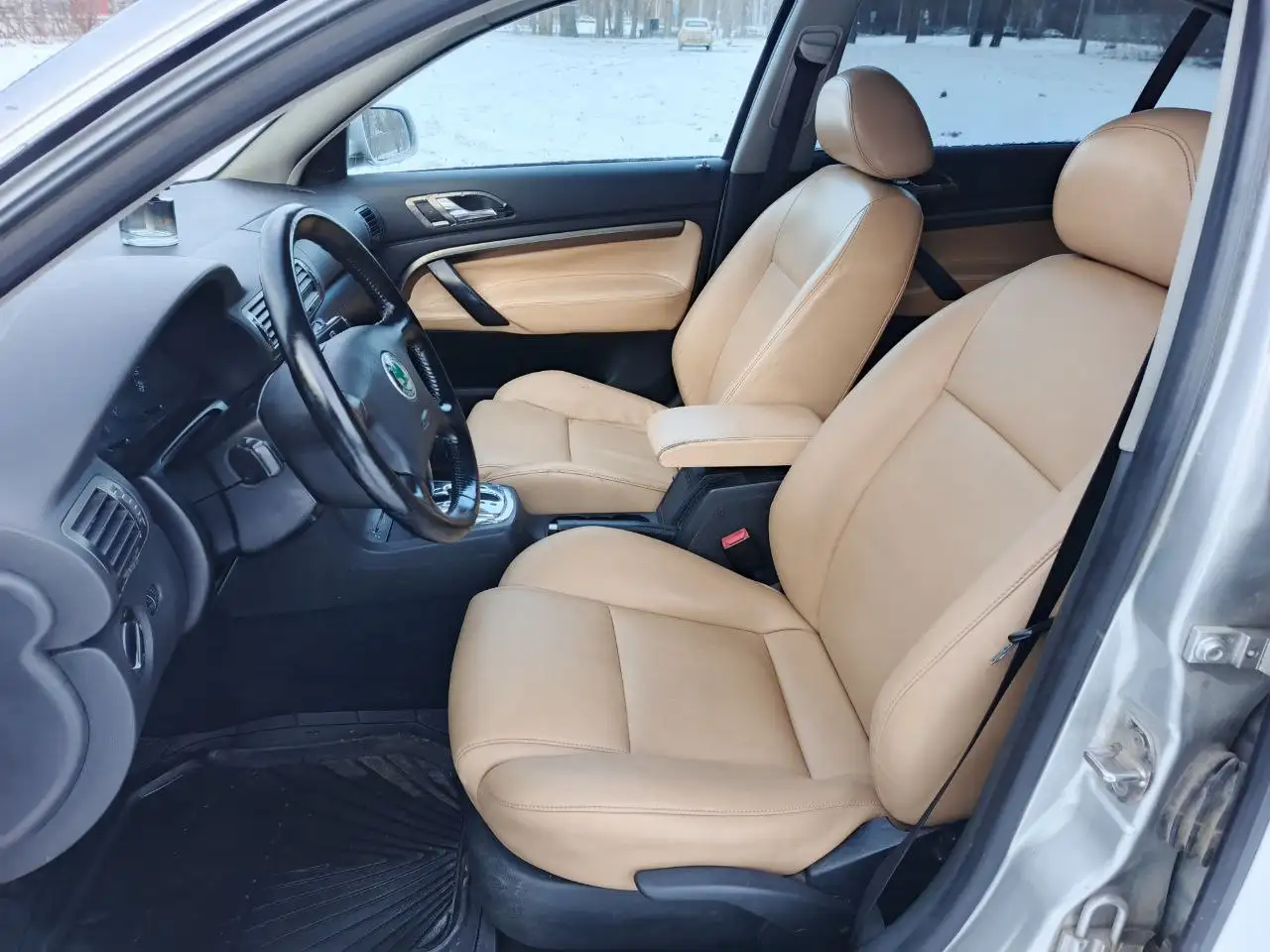 SKODA SUPERB 2.8 АКПП 2003 года - Авто в Нижний Новгород