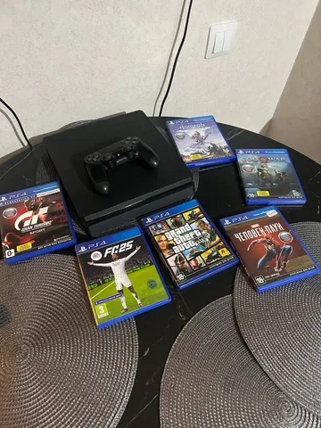 PlayStation 4 Slim 1 ТБ в идеальном состоянии - Автомагнитолы в Нижний Новгород