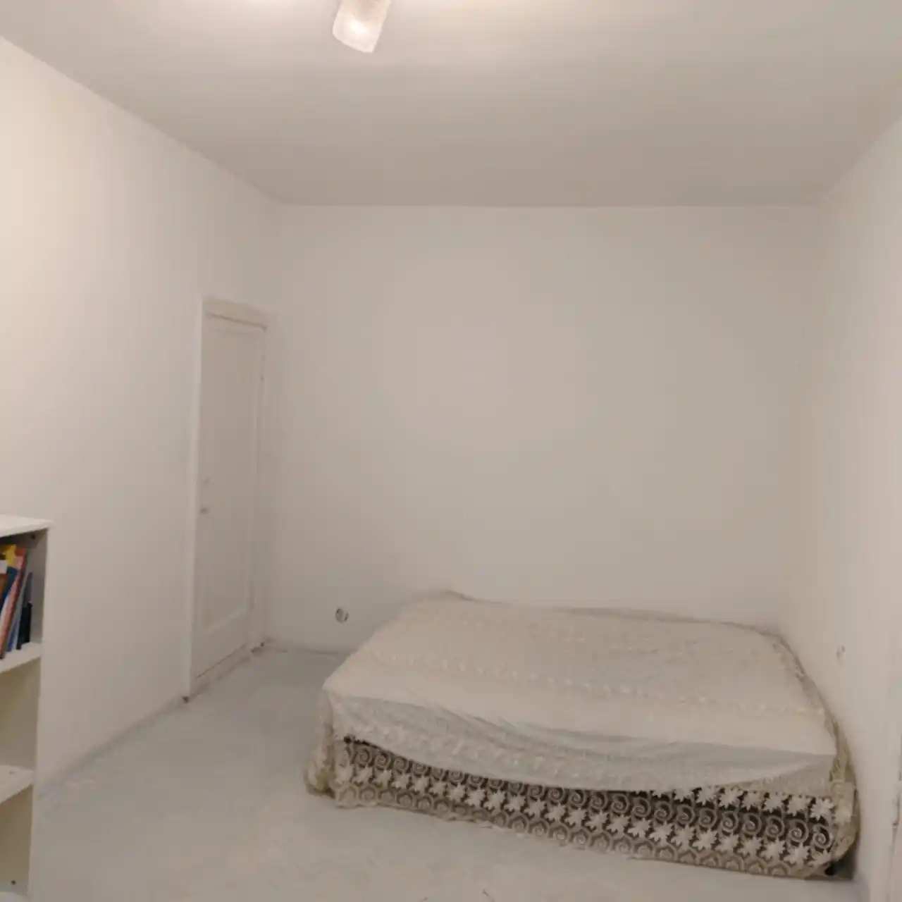 Сдается 1 комнатная квартира в субаренду