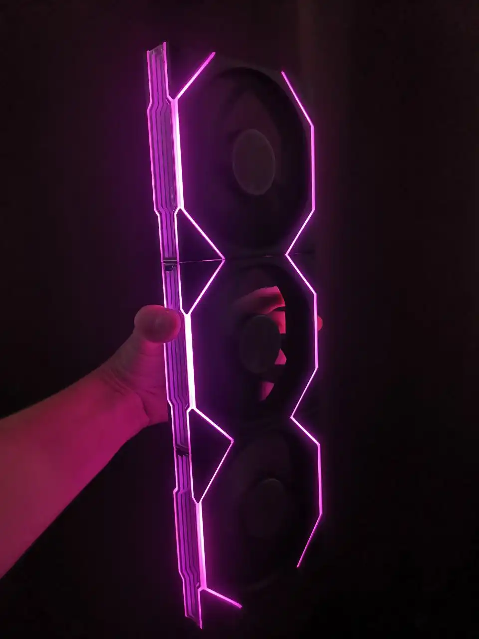 Продам комплект вертушек Lian Li Unifan TL WiFi